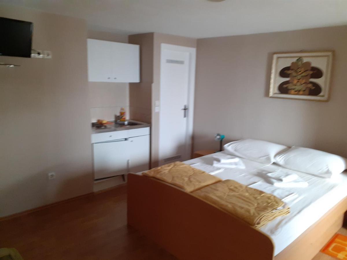 Apartmani Patrick Baška Voda Exteriér fotografie